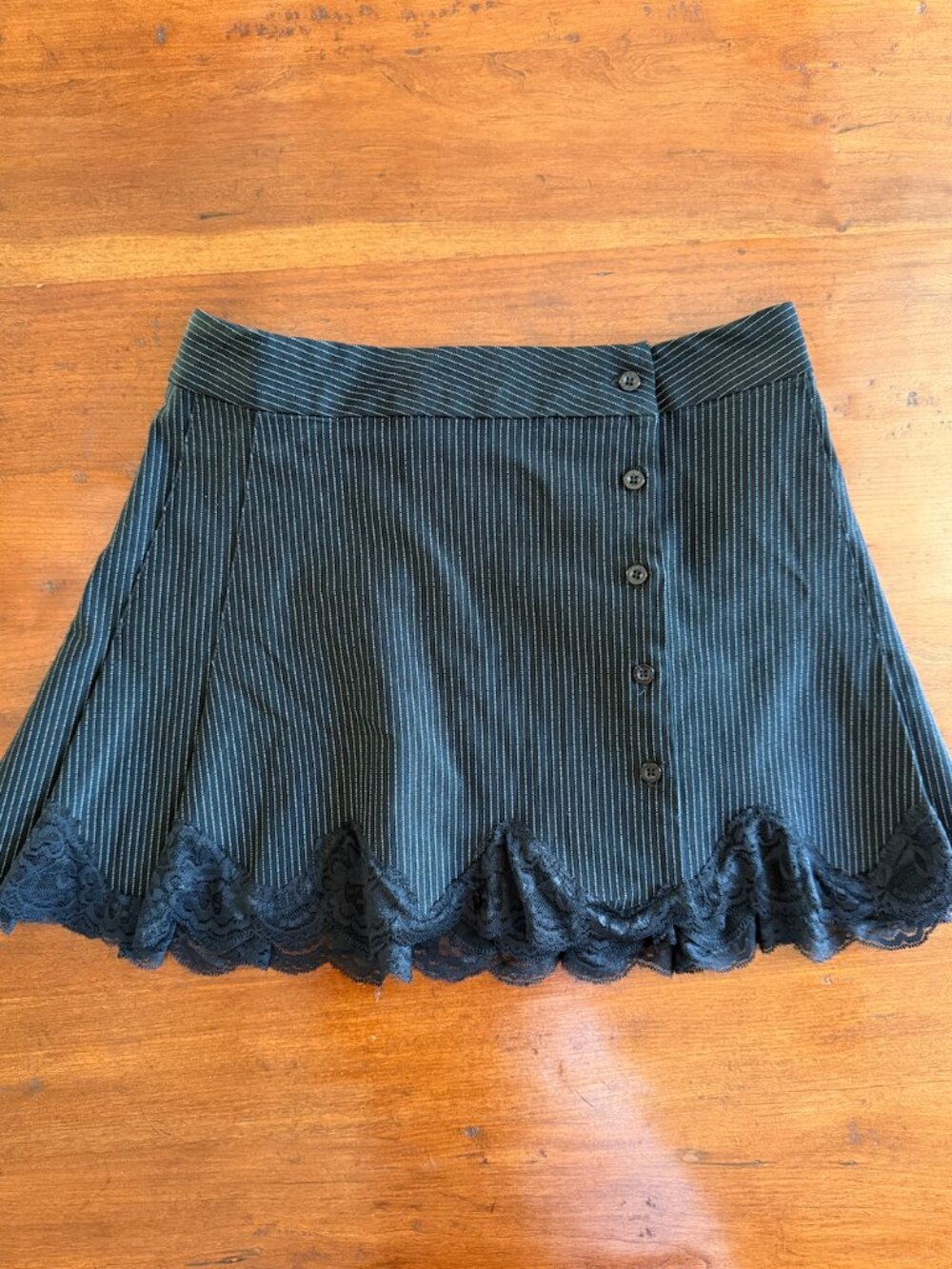 UNIF Becca Black Pinstripe Mini Skirt w Lace Hem - size Small